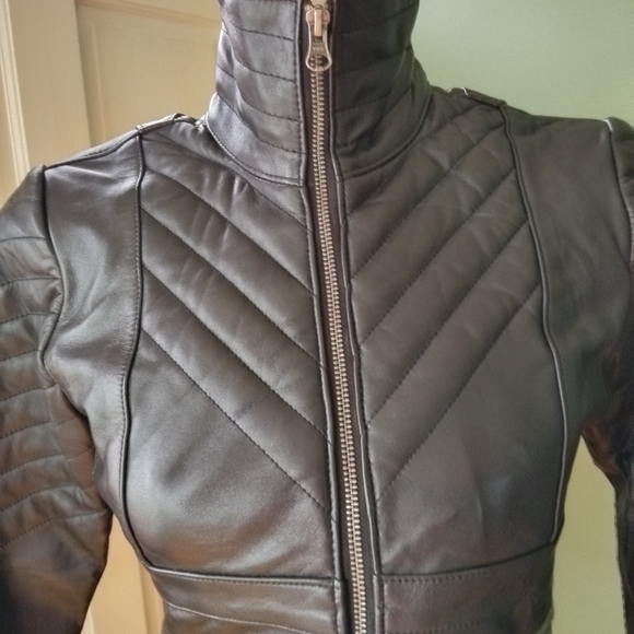 New Zayn 100% black leather sexy figure flattering crisscross lace back jacket - Picture 5 of 16